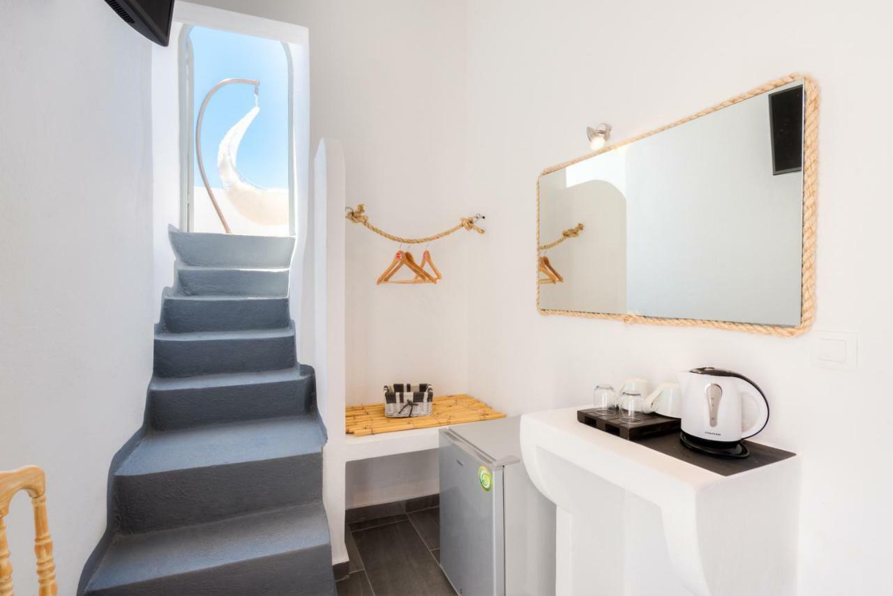 Katris Apartments 산토리니 외부 사진